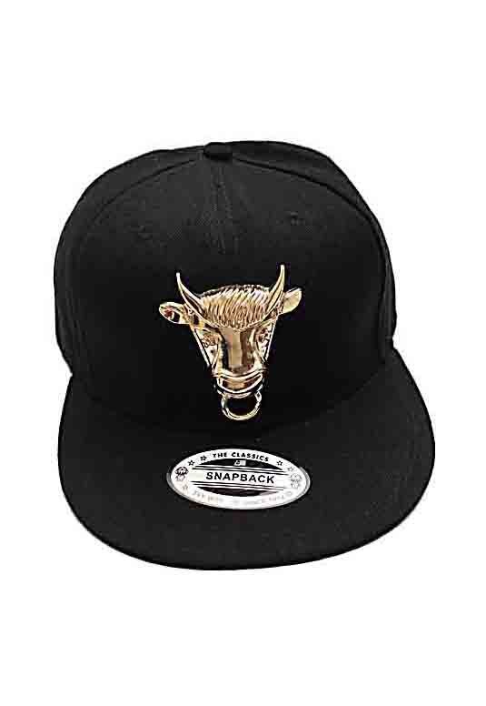 Sapca snapback cu logo metalic,bull auriu,negru