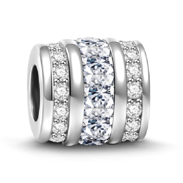 Charm pentru bratara butoias alb