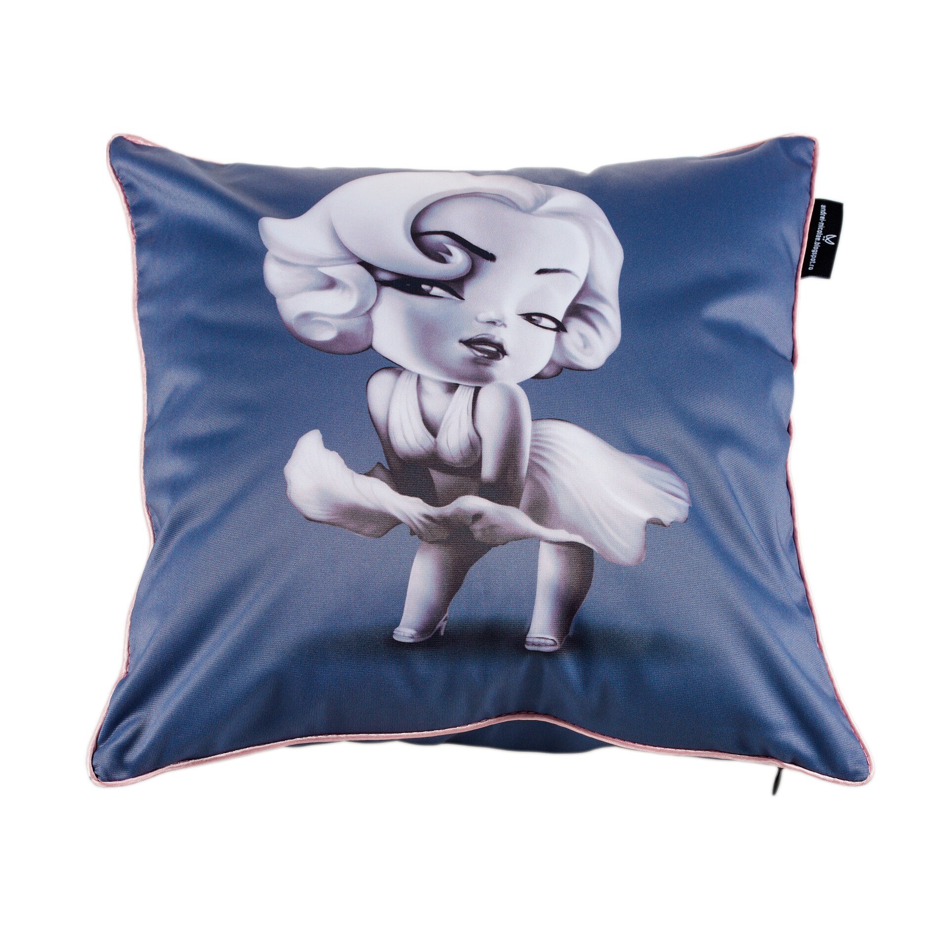 Pernita decorativa copii, Marlyn Monroe, poliester, imprimat prin sublimare directa,43x43