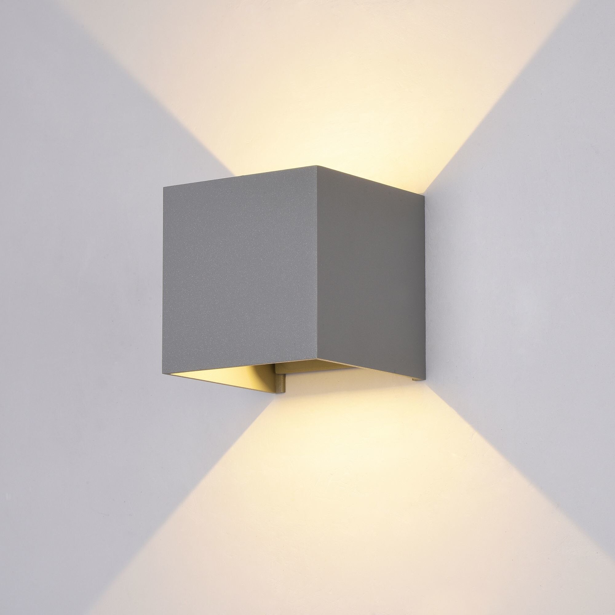 Aplica Outdoor Fulton Gri ,1 X 6W LED