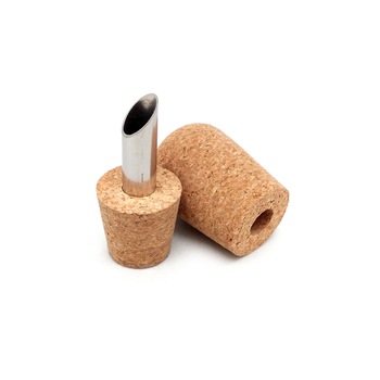 Dop din pluta cu picurator, pentru sticlele de vin, 6,5 x 2 cm, crem Dop din pluta cu picurator, pentru sticlele de vin, 6,5 x 2 cm, crem