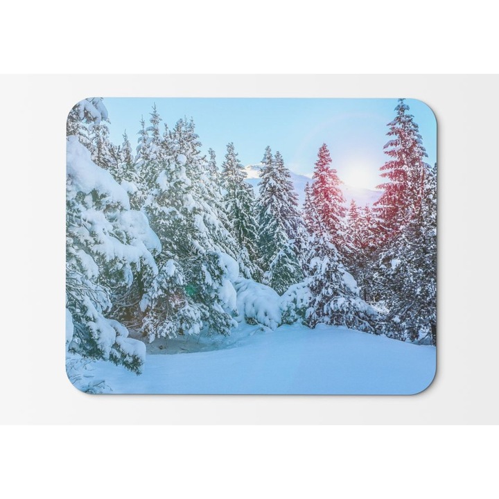 Egérpad fenyőfák hó tél napsütéses nap HD - 21,5 x 27 x 0,3 cm