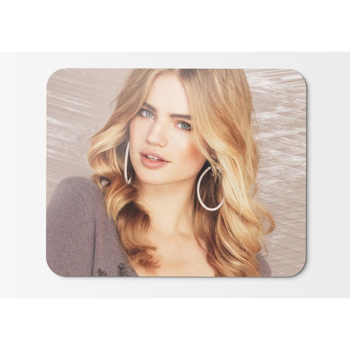 Mouse Pad Milou Sluis With Big Round Earrings - 21.5 X 27 X 0.3cm