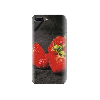 Husa Iphone 7 Strawberry With Black Background Husa Iphone 7 Strawberry With Black Background
