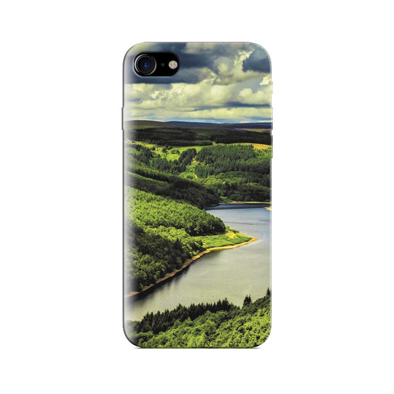 Husa Iphone 5s Beautiful River Mountains