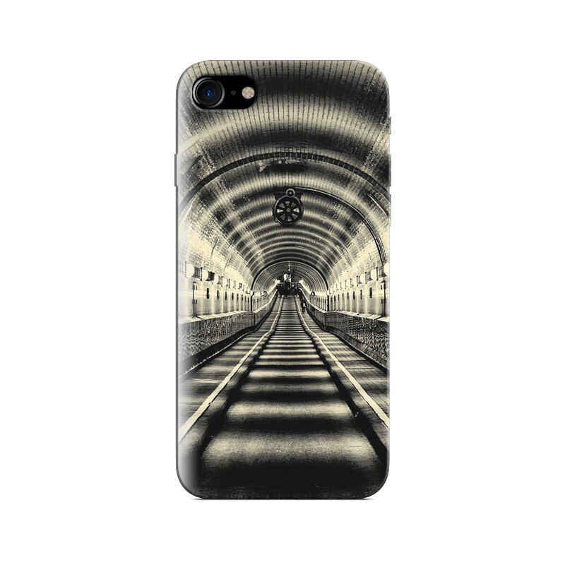Husa Iphone 8 Black And White Railway Platform