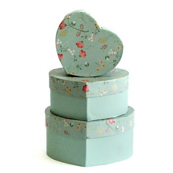 Set 3 cutii in forma de inima verde ,251g Set 3 cutii in forma de inima verde ,251g