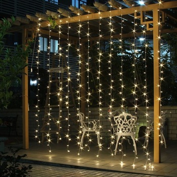 Ghirlanda 400 LED-uri tip perdea, 2x2 metri, IP44, alb rece, legare in serie Ghirlanda 400 LED-uri tip perdea, 2x2 metri, IP44, alb rece, legare in serie