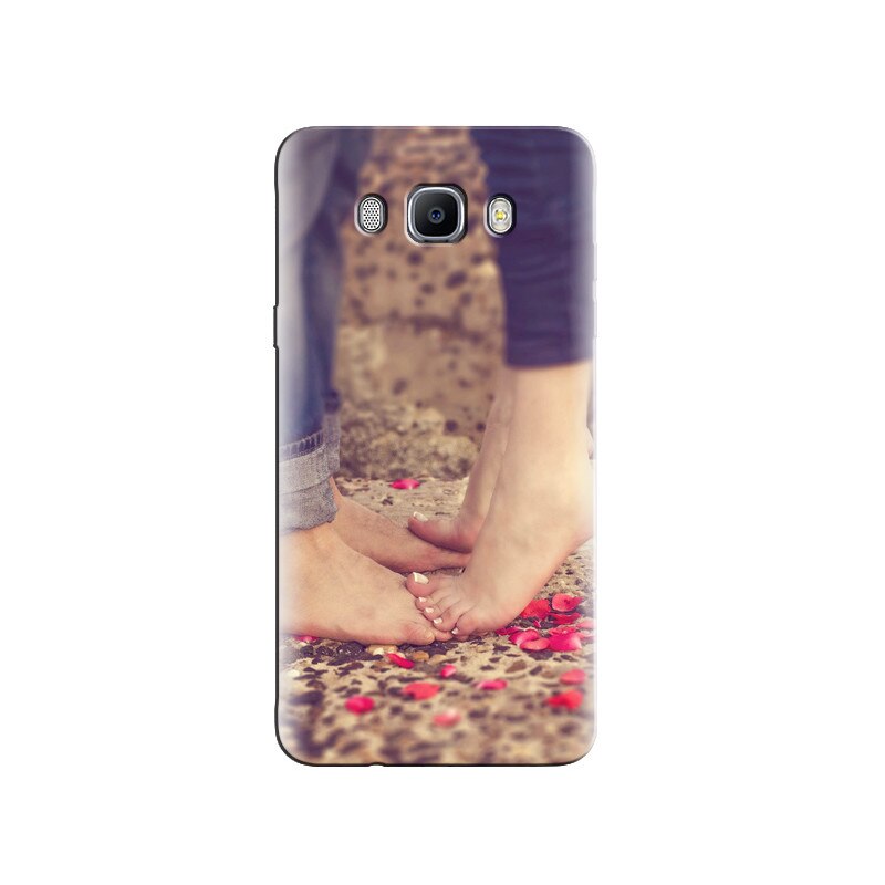 Husa Samsung J5 2016 Love Couple Feet And Petals