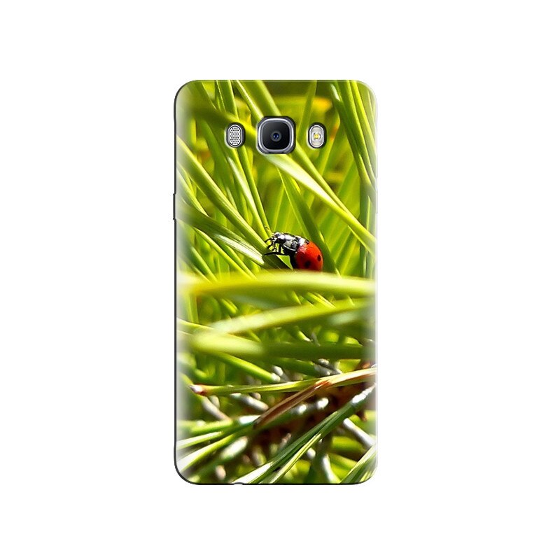 Husa Samsung J5 2016 Macro Ladybug Green Grass