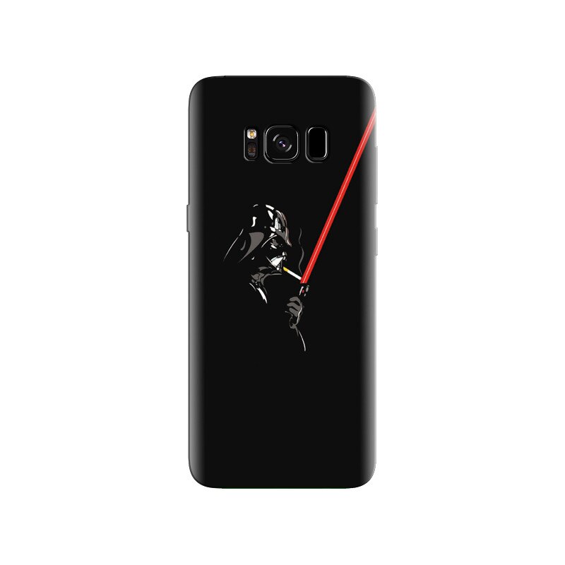 Husa Samsung S8 Man Smoking Cigarette With Black Background Pics