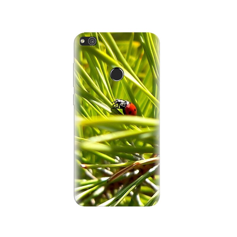 Husa Huawei P8 Lite 2017 Macro Ladybug Green Grass