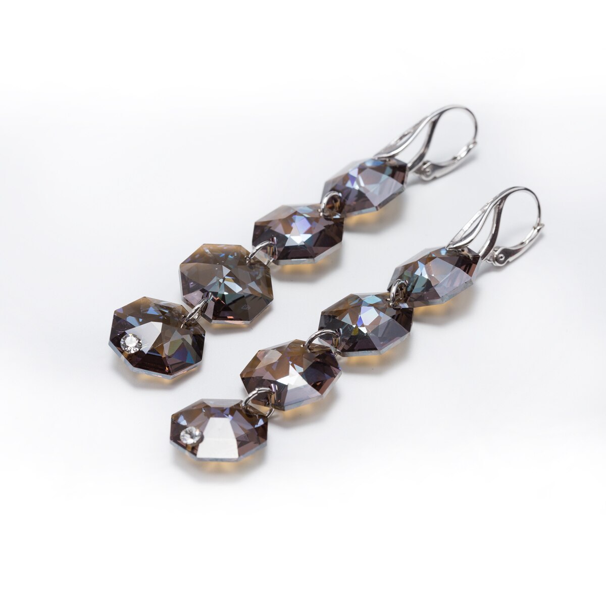 Cercei Argint cu cristale Swarovski DaviCrystals octogon cu leverback agatator cu patru cristale black diamond