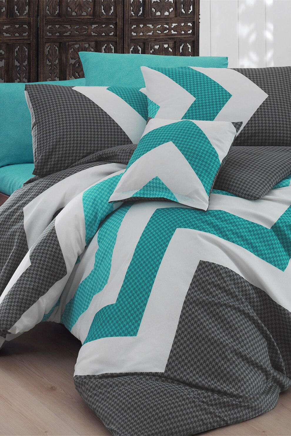 Nazenin Home, Lenjerie de pat cu imprimeu grafic, Multicolor, 200x220/2P/50x70 Standard