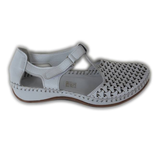 Balerini cu design modern si perforatii, D&J Exclusive, Alb