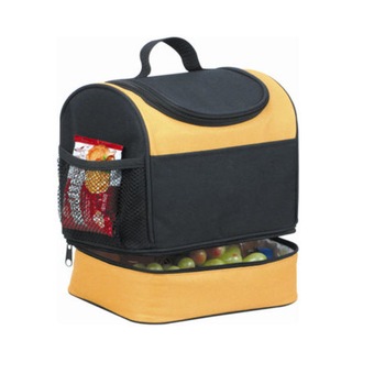 Geanta termoizolanta Vivo,pentru picnic,camping ,galben 7,5L Geanta termoizolanta Vivo,pentru picnic,camping ,galben 7,5L