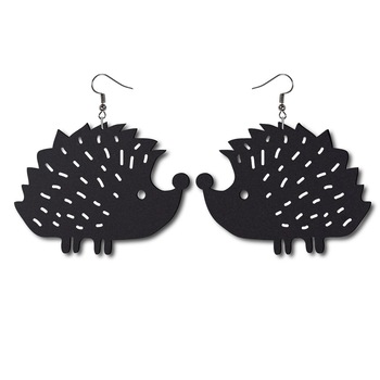 Cercei Negri 'Arici' din Plexiglas, decupati laser, 4.6x3.5 cm Cercei Negri 'Arici' din Plexiglas, decupati laser, 4.6x3.5 cm