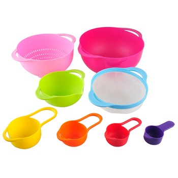 Set castroane si ustensile de bucatarie, 8 piese diferite, multifunctional, multicolor, FMD044 Set castroane si ustensile de bucatarie, 8 piese diferite, multifunctional, multicolor, FMD044