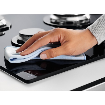 Plita incorporabila Electrolux KGG6456K, Gaz, 4 arzatoare, Aprindere electrica, Arzator Wok, Dispozitiv de siguranta, Gratare fonta, 60 cm, Sticla neagra