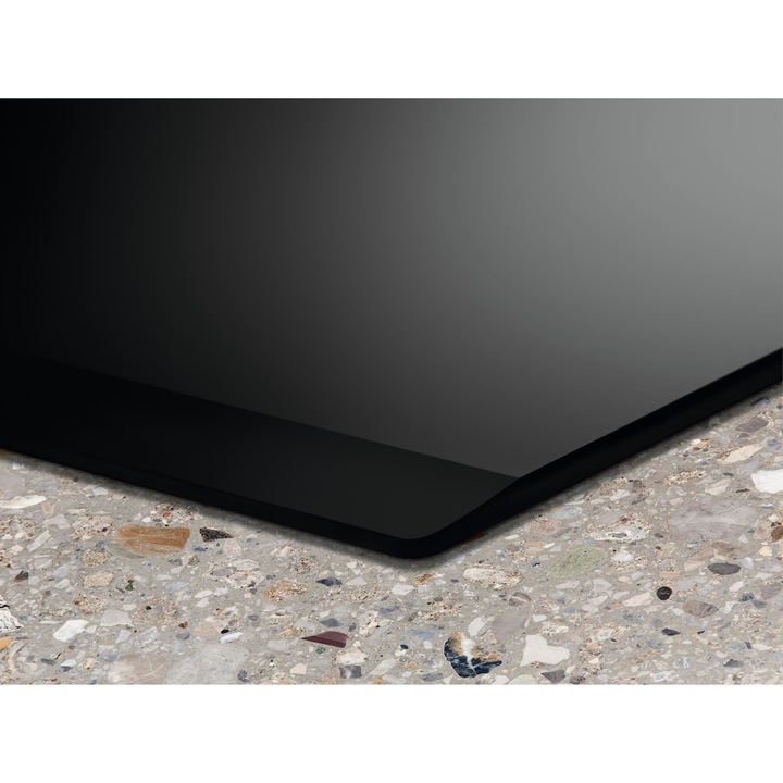 Plita incorporabila Electrolux EIV654, Inductie, 4 zone de gatit, Hob2Hood, FlexiBridge, PowerBoost, Control touch, 60 cm, Sticla neagra