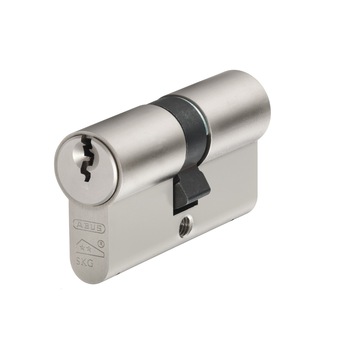Cilindru ABUS E45 NP 40x40 mm, culoare argintiu (Nickel Pearl - box), 3 chei incluse, 5 pini pe 2 randuri diferite Cilindru ABUS E45 NP 40x40 mm, culoare argintiu (Nickel Pearl - box), 3 chei incluse, 5 pini pe 2 randuri diferite