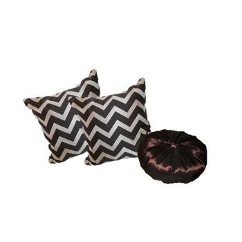 Set 3 perne decorative, model INDIA si ANNA , 40x40 cm Set 3 perne decorative, model INDIA si ANNA , 40x40 cm