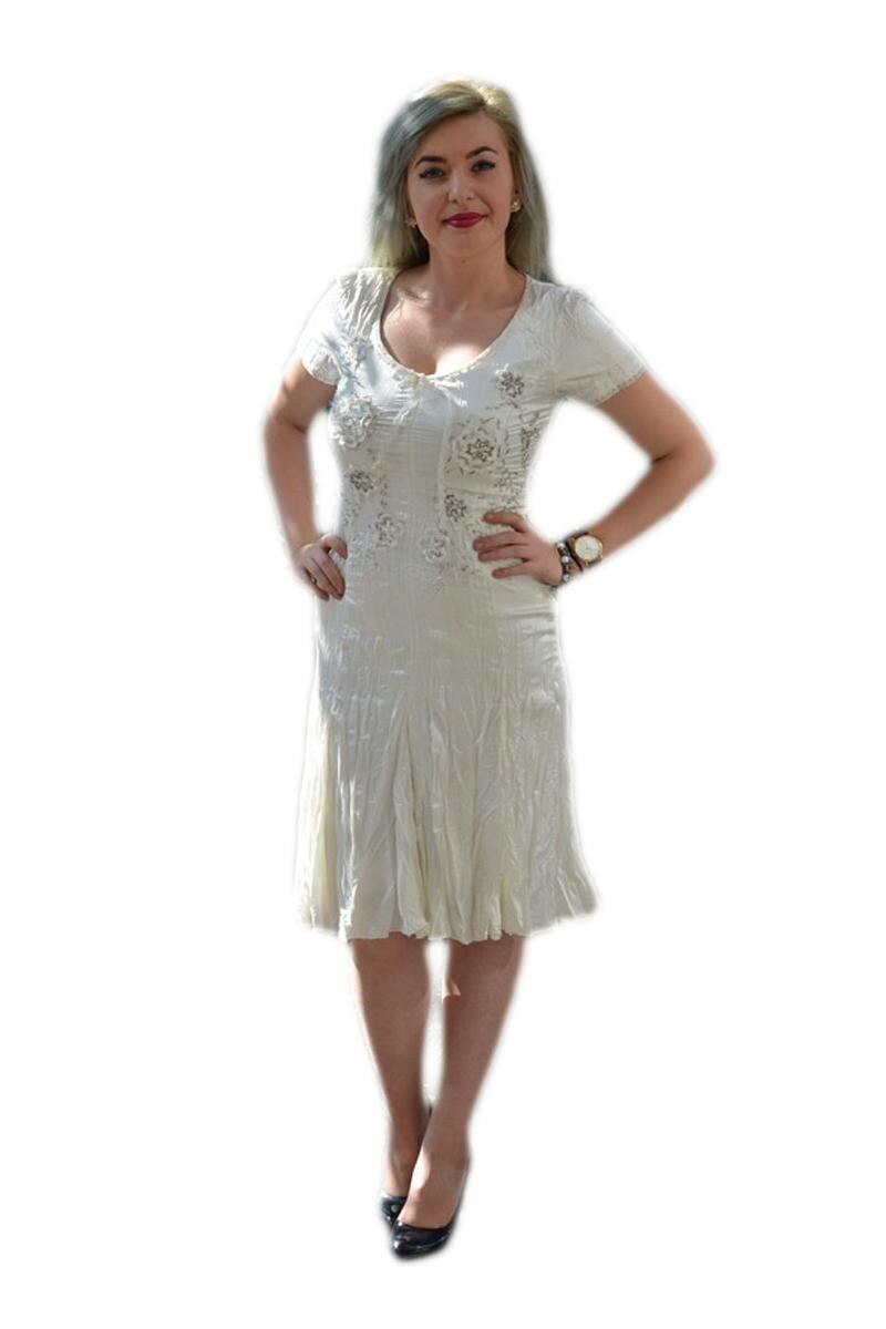 Rochie de vara, cu aspect creponat si broderie deosebita,D&J Exclusive, Alb