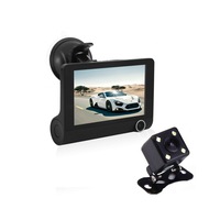 Camera Auto 3in1 ce filmeaza in fata, in interiorul si in spatele masinii