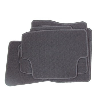 Covoare mocheta Mercedes ML-KLASSE II W164 2005-2011 Covoare mocheta Mercedes ML-KLASSE II W164 2005-2011