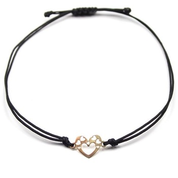 Bratara F&F, Inimioare 0,18g , Cu snur negru reglabil, Aur Galben 14K Bratara F&F, Inimioare 0,18g , Cu snur negru reglabil, Aur Galben 14K