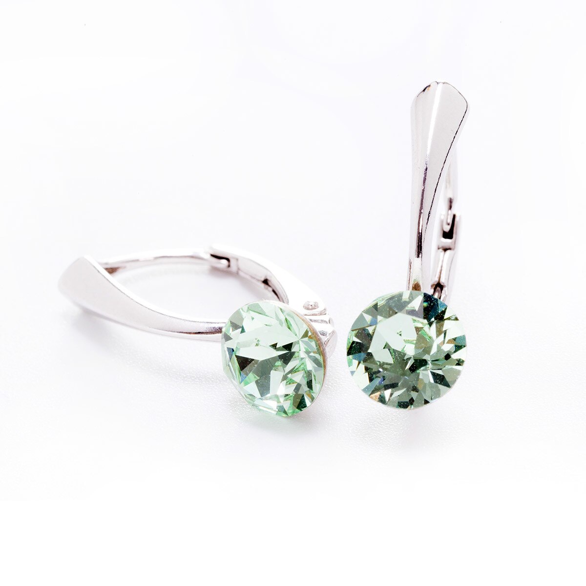 Cercei Argint DaviCrystals cu cristale Swarovski cu un singur cristal xirius cu leverback mare chrysolite