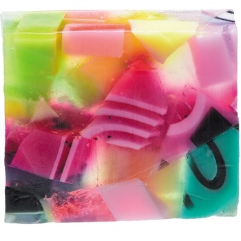 Sapun vegan Bomb Cosmetics Technicolour Dream , 100 gr Sapun vegan Bomb Cosmetics Technicolour Dream , 100 gr