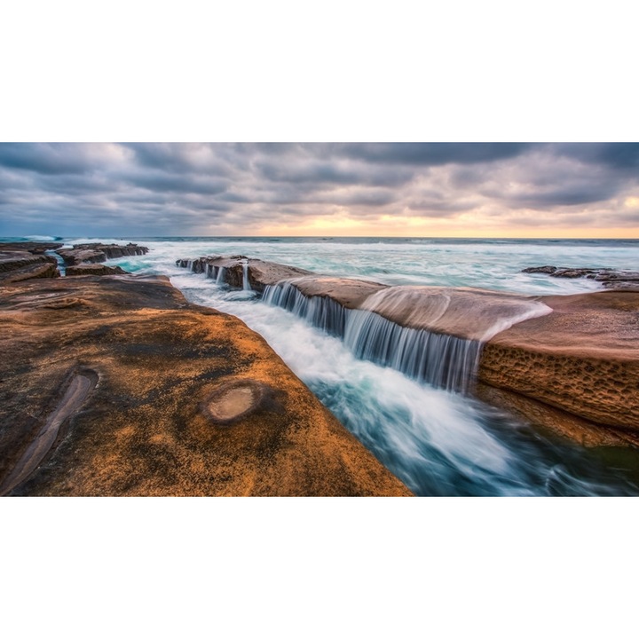 Tablou Canvas, Oceanul Pacific, Dimensiune 95 x 65 cm, Rama Lemn, Multicolor