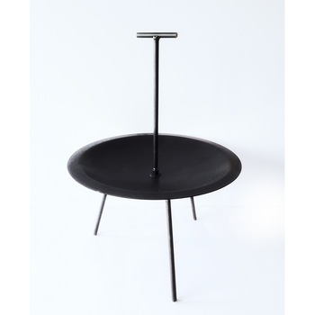 DISC PENTRU PICNIC METALICA, DIAMETRU 45 cm, CU 3 PICIOARE SI MANER DISC PENTRU PICNIC METALICA, DIAMETRU 45 cm, CU 3 PICIOARE SI MANER