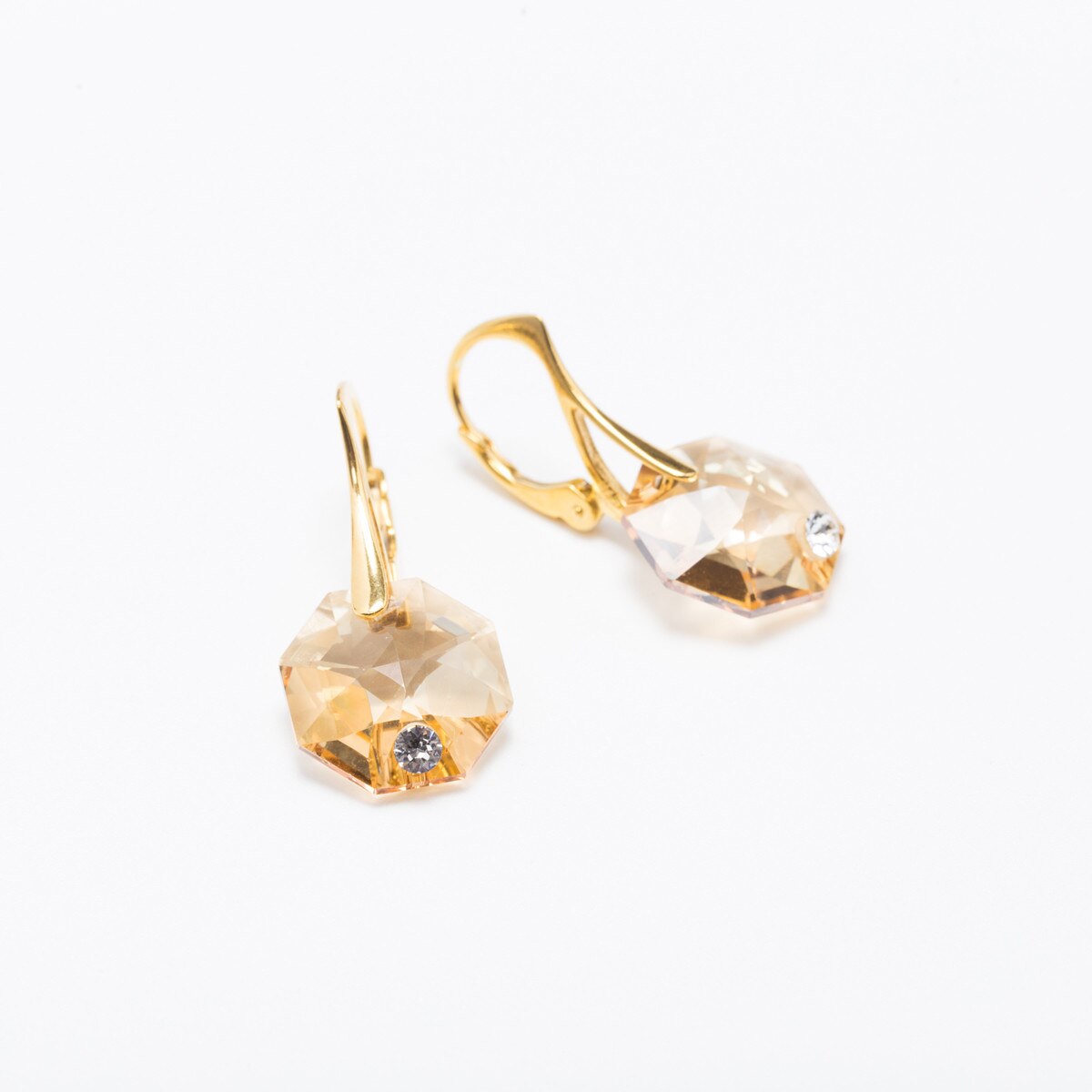 Cercei Argint DaviCrystals cu cristale Swarovski octogon cu leverback agatator gold light colorado