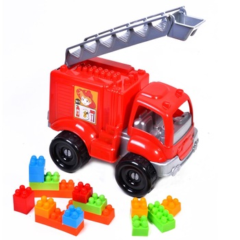 Set de joaca Soda Toys, Masinuta de pompieri cu 45 de cuburi colorate pentru constructie Set de joaca Soda Toys, Masinuta de pompieri cu 45 de cuburi colorate pentru constructie
