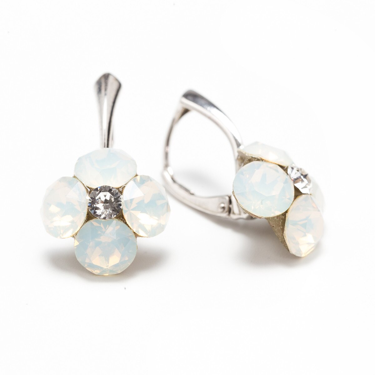 Cercei Argint DaviCrystals cu cristale Swarovski trifoi cu patru foi cu levreback mare white opal