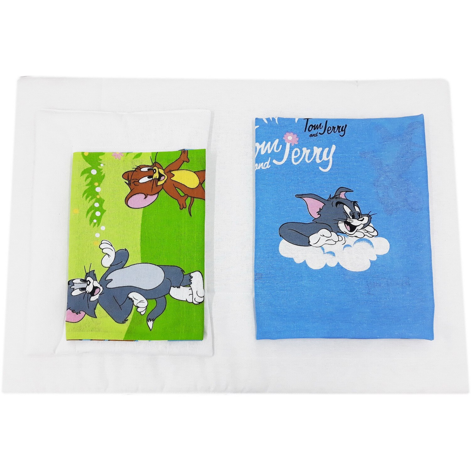 Husa perna si plapuma in patut Tom