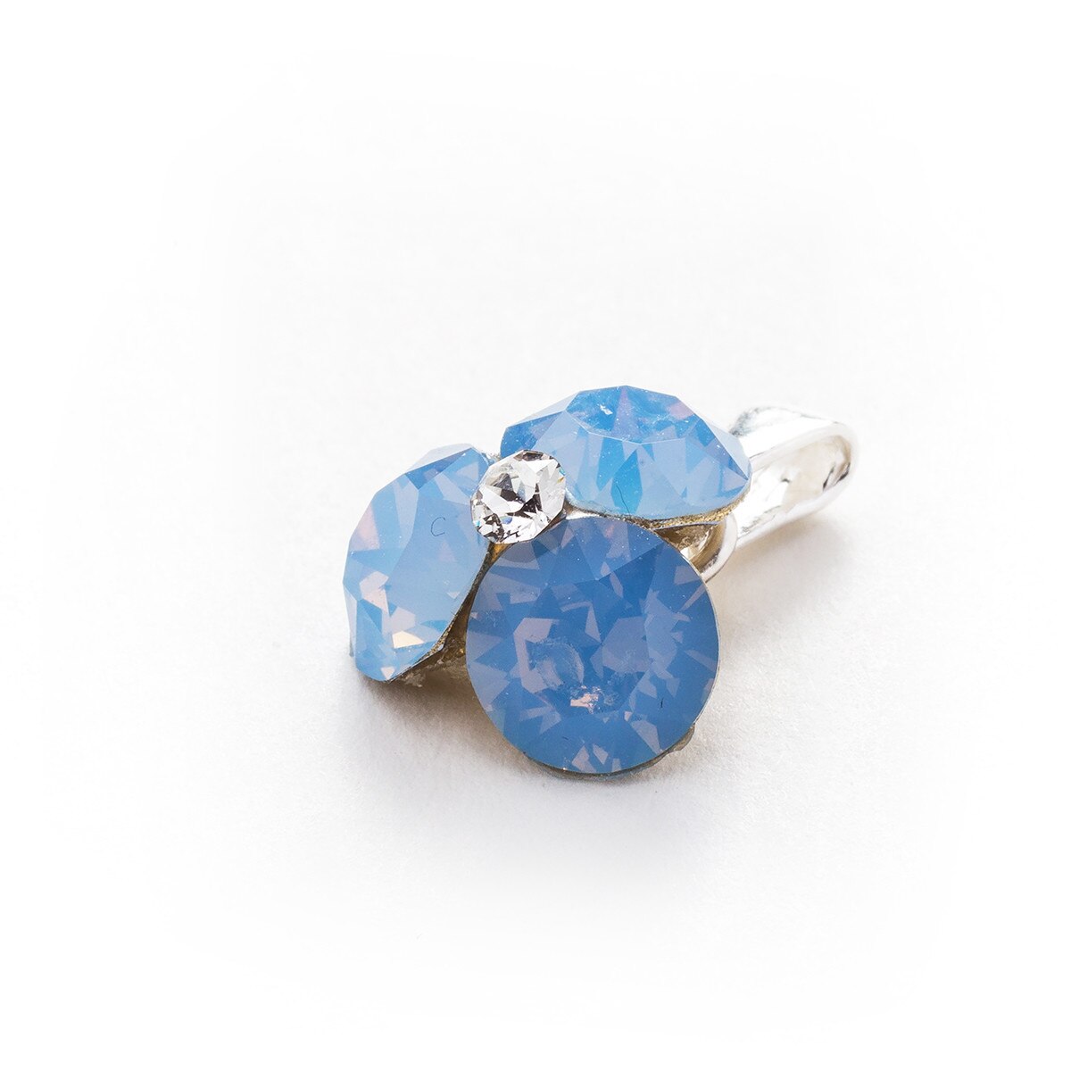 Pandantiv Argint DaviCrystals cu cristale Swarovski trifoi air blue opal