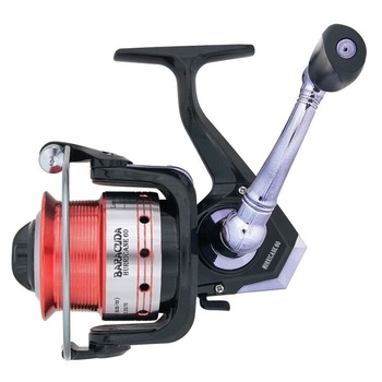 Mulineta feeder Baracuda Hurricane 60, 4 rulmenti, 0,28mm/105m Mulineta feeder Baracuda Hurricane 60, 4 rulmenti, 0,28mm/105m