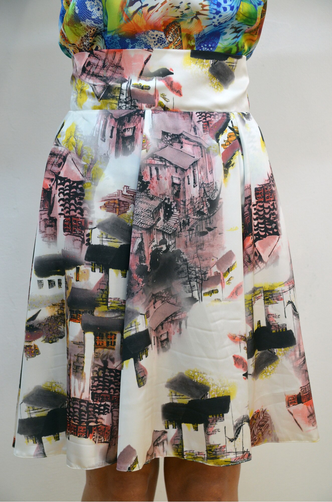 Fusta dama ,WNT, multicolor,