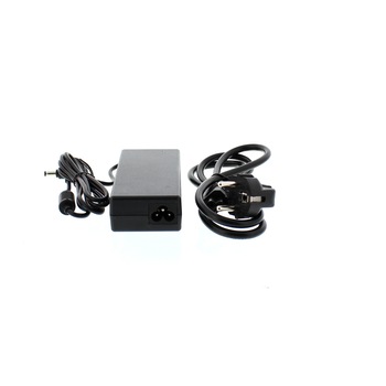 Alimentator pentru laptop Toshiba, 19V 4.74A 90W, mufa 5.5X2.5 Well Alimentator pentru laptop Toshiba, 19V 4.74A 90W, mufa 5.5X2.5 Well