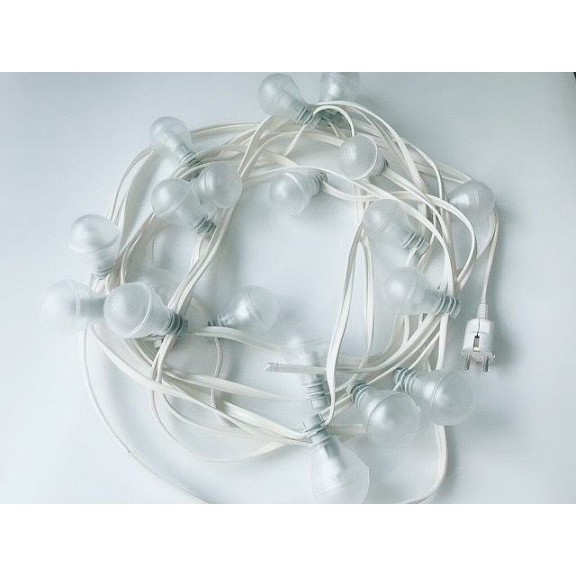 Ghirlanda Luminoasa de Exterior, Cablu Alb, Lumina Calda, 40 m Lungime, cu 120 Becuri Standard, Glob Transparent.