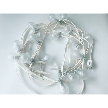 Ghirlanda Luminoasa de Exterior, Cablu Alb, Lumina Calda, 40 m Lungime, cu 120 Becuri Standard, Glob Transparent. Ghirlanda Luminoasa de Exterior, Cablu Alb, Lumina Calda, 40 m Lungime, cu 120 Becuri Standard, Glob Transparent.