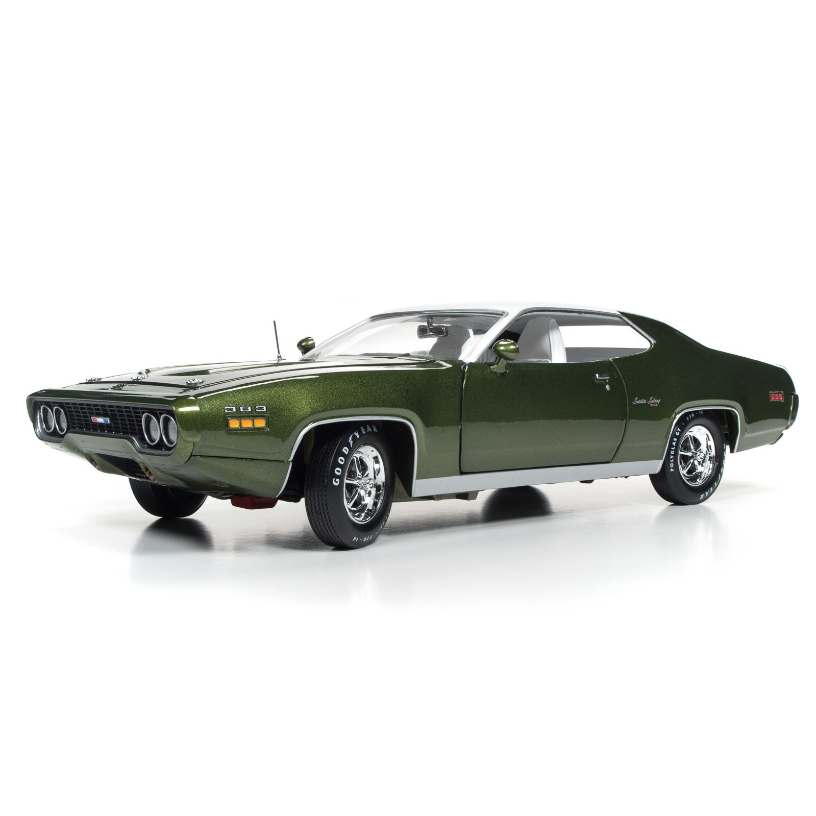 オートワールド1971 Plymouth Satellite 1/18 Macheta auto Plymouth Satellite Sebring Plus (1971) 1:18 AutoWorld