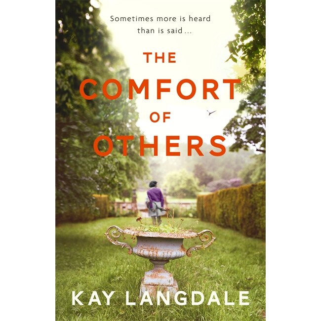 The Comfort of Others de Kay Langdale