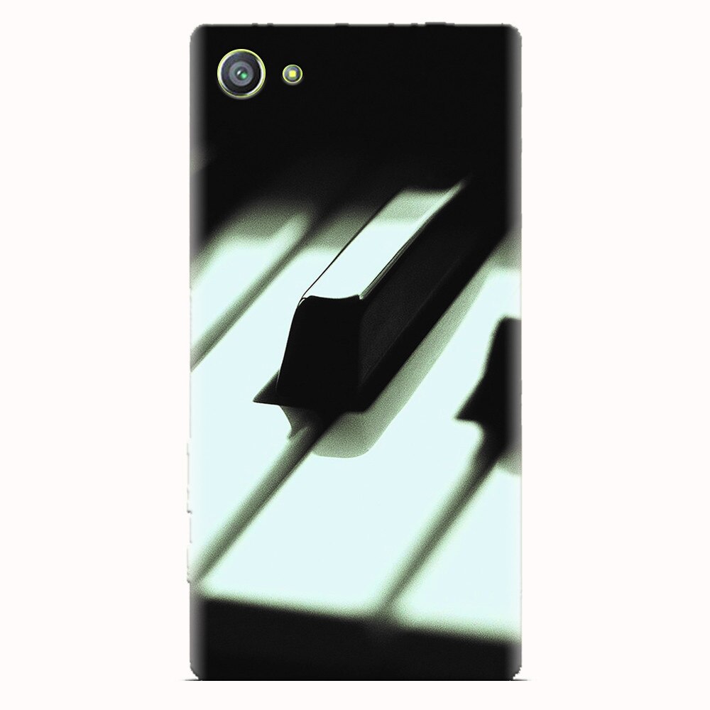 Husa silicon pentru Sony Xperia Z5 Compact, Piano Key Close Up Macro