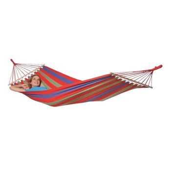 Hamac Multicolor din poliester si bumbac, cu bare din lemn, rezistent la raze UV, pentru interior sau exterior, 120 x 210 cm Hamac Multicolor din poliester si bumbac, cu bare din lemn, rezistent la raze UV, pentru interior sau exterior, 120 x 210 cm