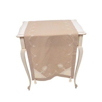 Runner brodat Valentini Bianco, 100% bumbac, culoare bej, 50x130cm, BK004 Runner brodat Valentini Bianco, 100% bumbac, culoare bej, 50x130cm, BK004