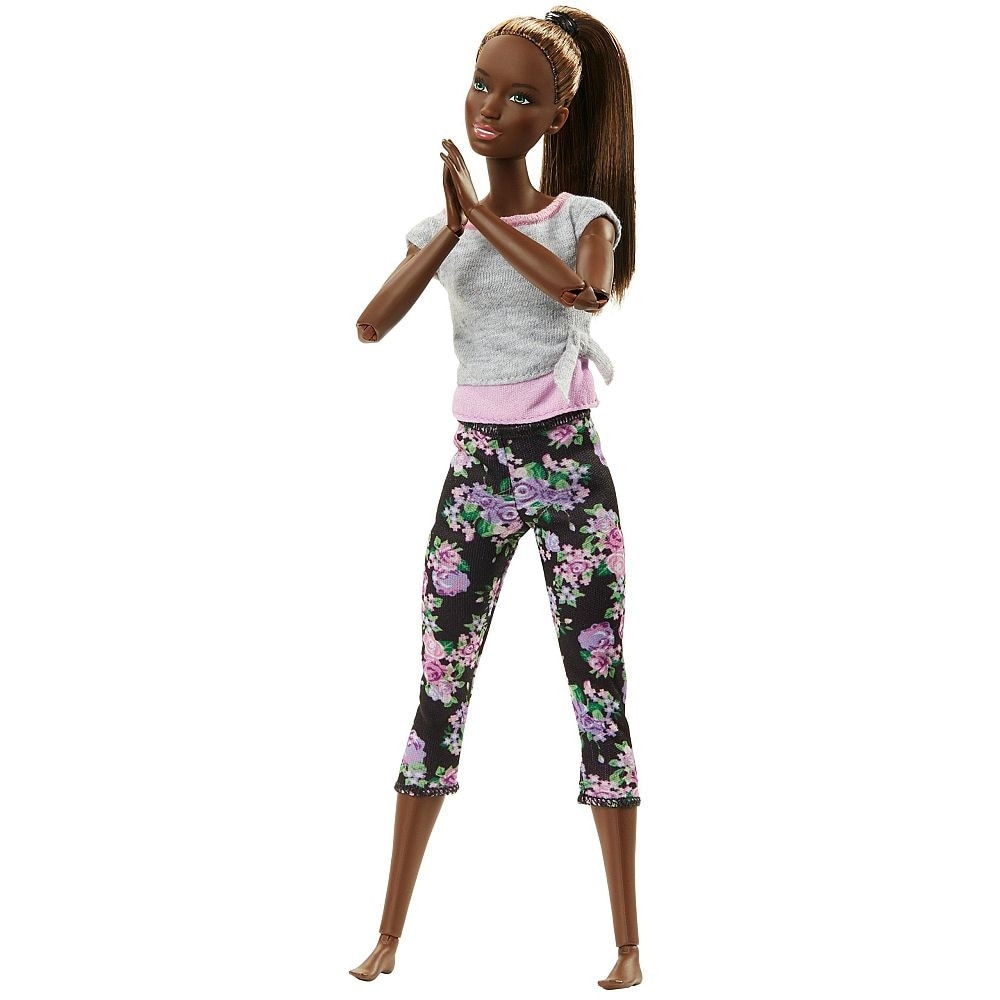 Barbie Made to Move - păpuşă cu păr roşcat - laconuiancu.ro